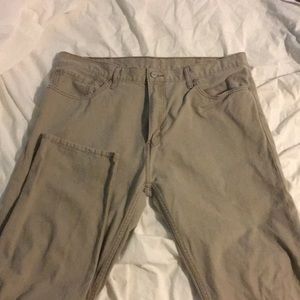 Levi Strauss Khakis 38/32 excellent condition